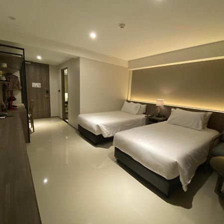 The Madera Lodge Pattaya Джомтьен Экстерьер фото